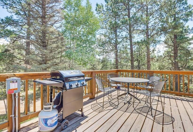 4 Mi To Angel Fire Resort: Retreat W/ Hot Tub