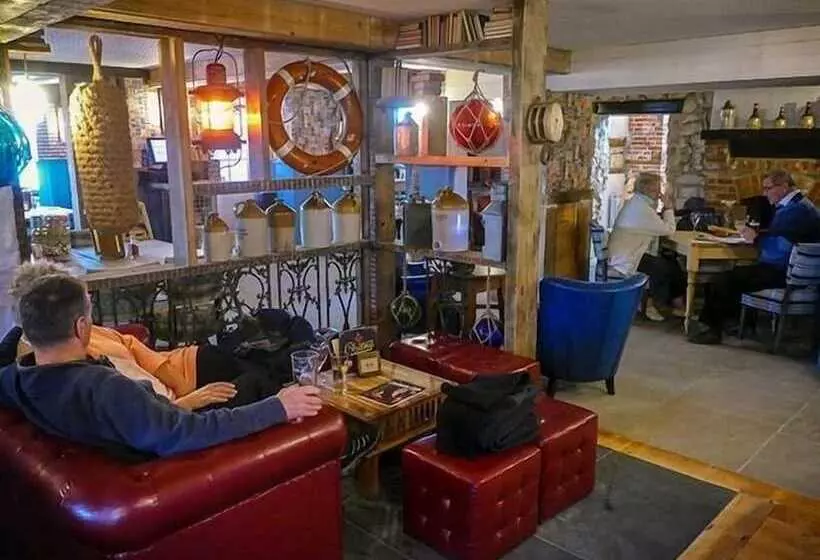 Aamiaismajoitus (B&B) Crab And Lobster Inn