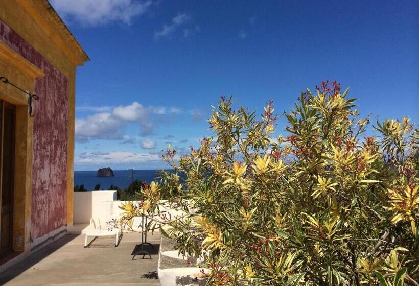 تختخواب و صبحانه La Locanda Del Barbablù