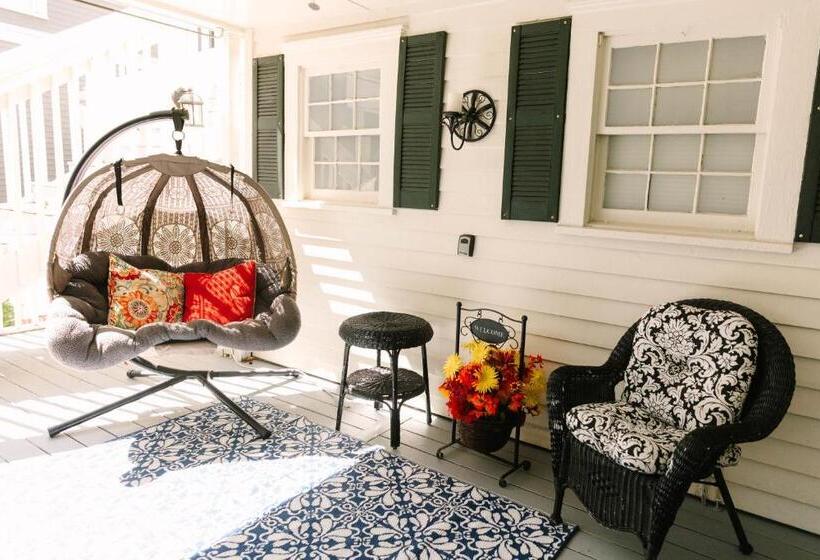 مبيت وإفطار Stanley House Inn