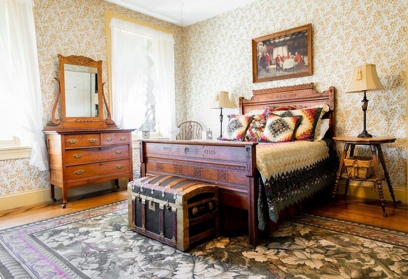 Bed and Breakfast Emig Mansion