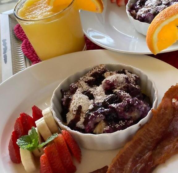 민박 The Old Liberty Schoolhouse