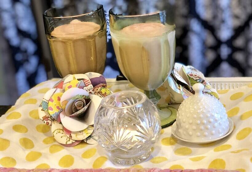 민박 The Old Liberty Schoolhouse