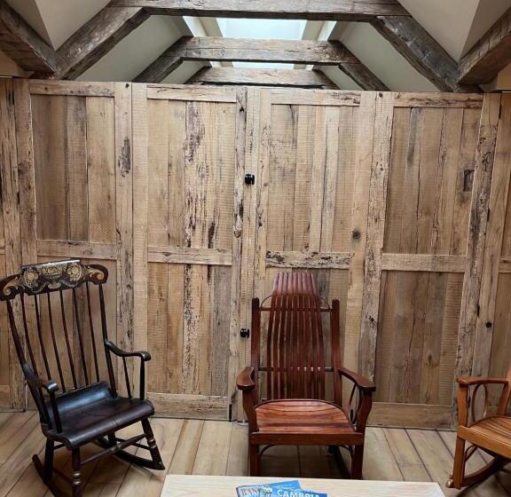 Bed and Breakfast The Squibb Houses