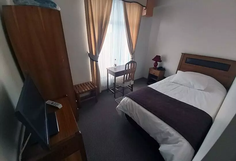 Hotel Esmeralda