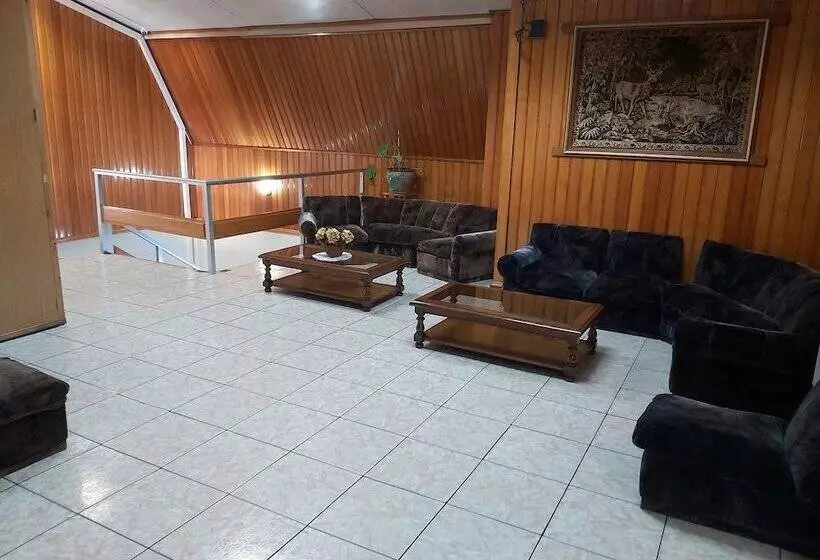 Hotel Esmeralda