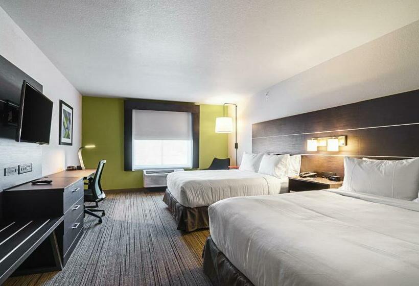 Отель Holiday Inn Express & Suites   Atchison, An Ihg