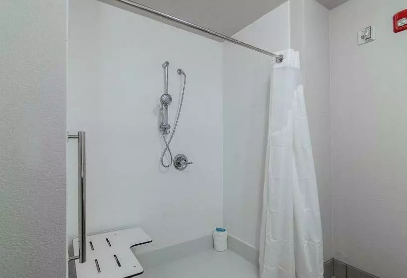 ホテル Holiday Inn Express & Suites Atchison, An Ihg