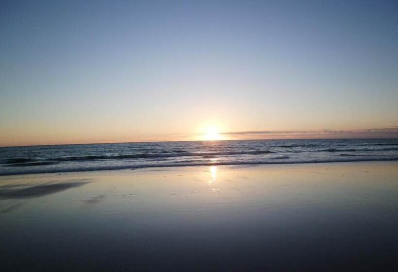 Отель Hostal Restaurante La Ilusión