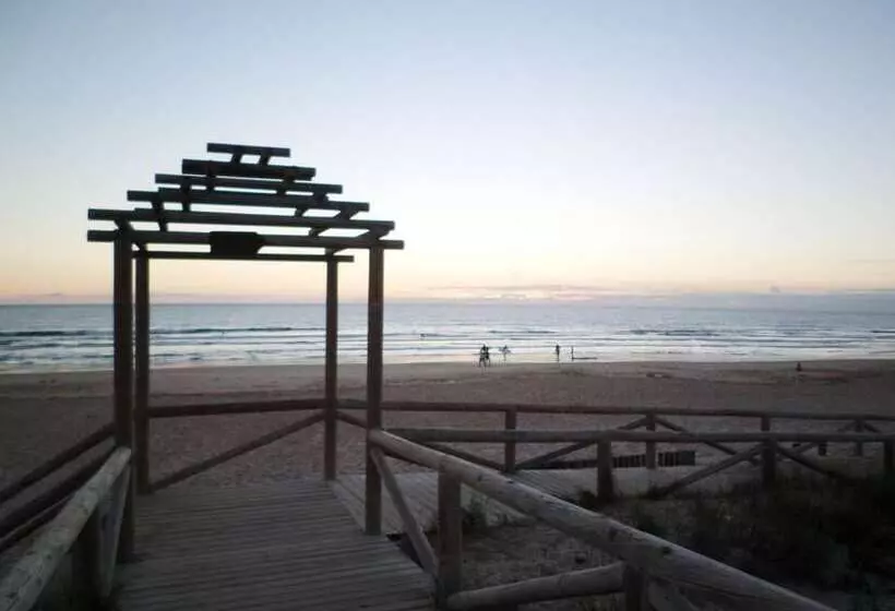 هتل Hostal Restaurante La Ilusión
