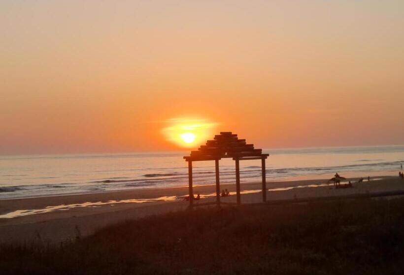 Отель Hostal Restaurante La Ilusión