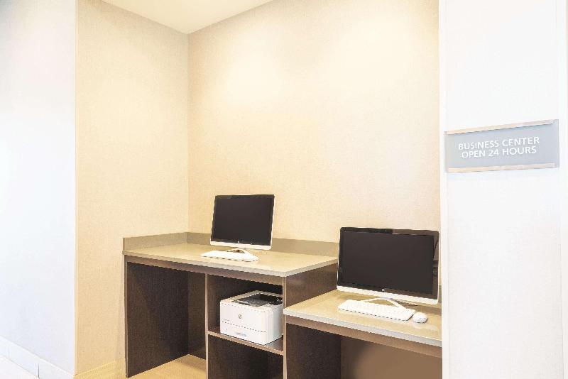 酒店 La Quinta Inn & Suites By Wyndham Memphis Downtown