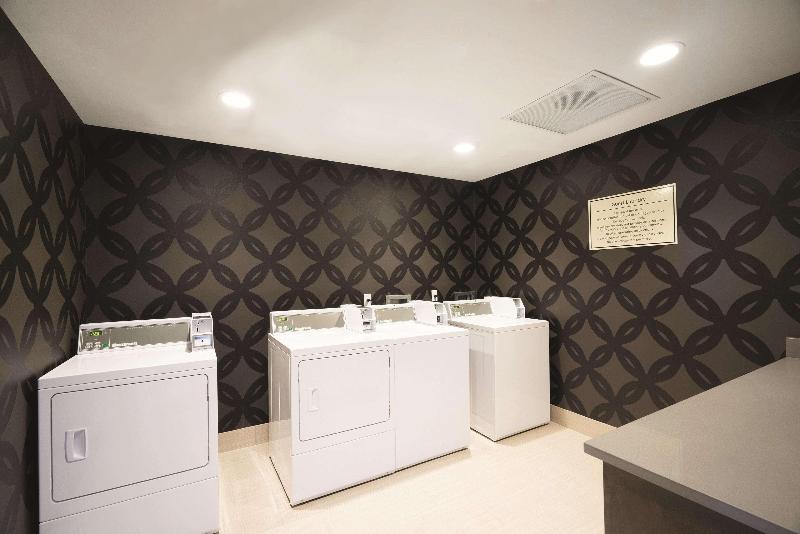 酒店 La Quinta Inn & Suites By Wyndham Memphis Downtown