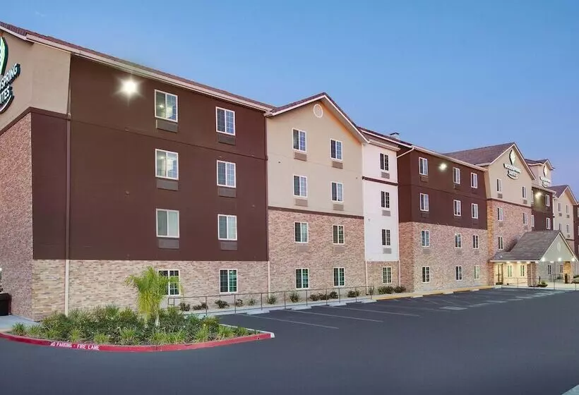 ホテル Woodspring Suites Bakersfield East