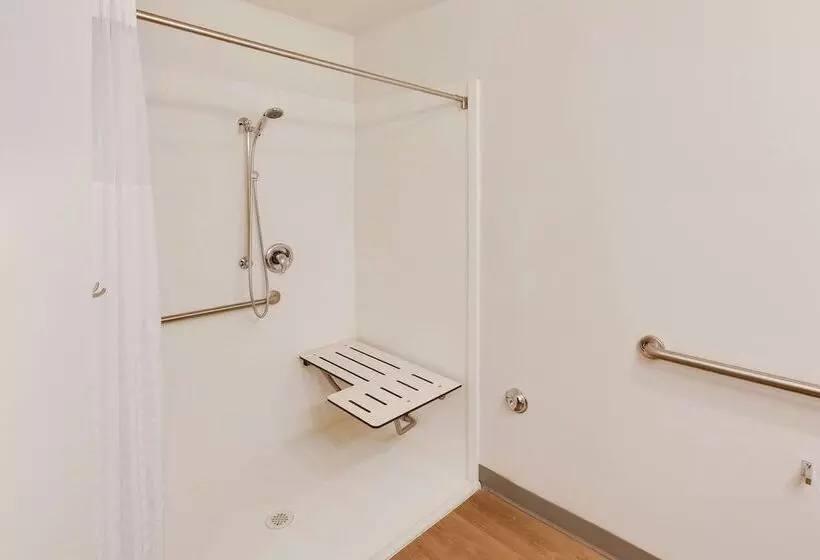 ホテル Woodspring Suites Bakersfield East