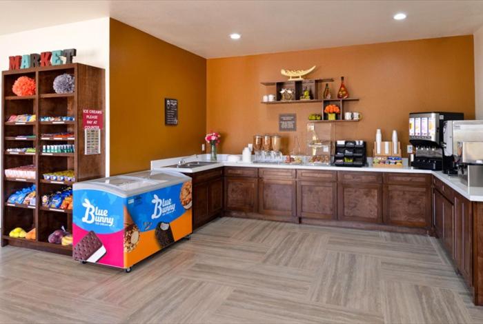 モーテル Scottish Inn & Suites   Conroe