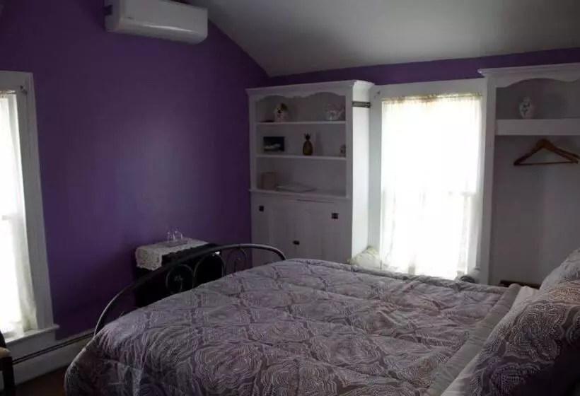 The Gridley Inn B&b