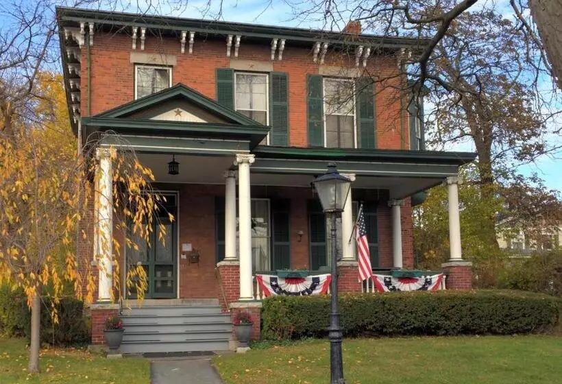 The Gridley Inn B&b