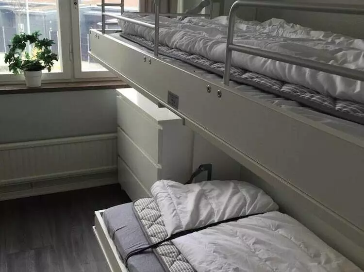 هتل Masthuggsterassens Vandrarhem   Hostel