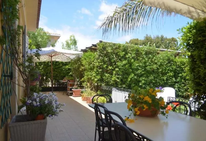 Ansise B&b