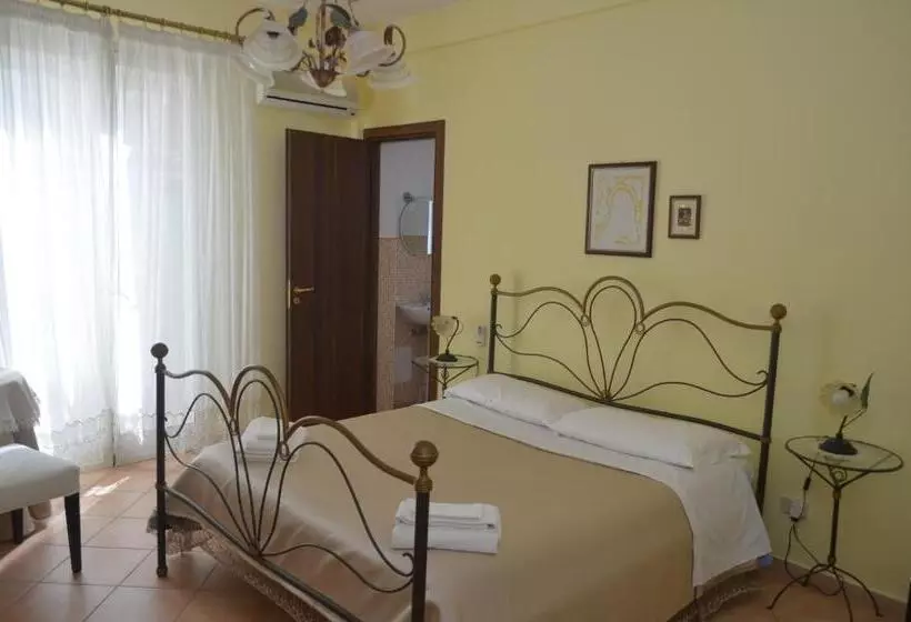 Ansise B&b