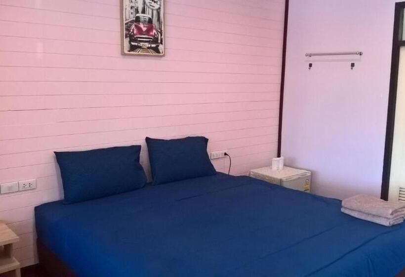 ベッドアンドブレックファースト Aiyara House