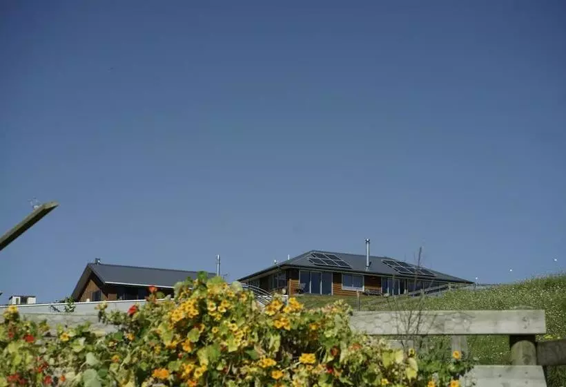 ベッドアンドブレックファースト Bnb Whangaruru