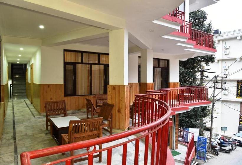 Akash Luxury Hotel In Mcleodganj
