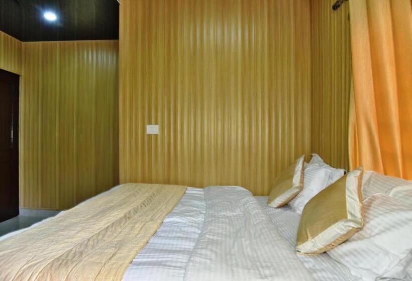 Akash Luxury Hotel In Mcleodganj