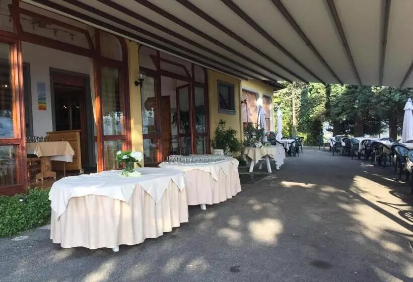 ホテル Albergo Filietto