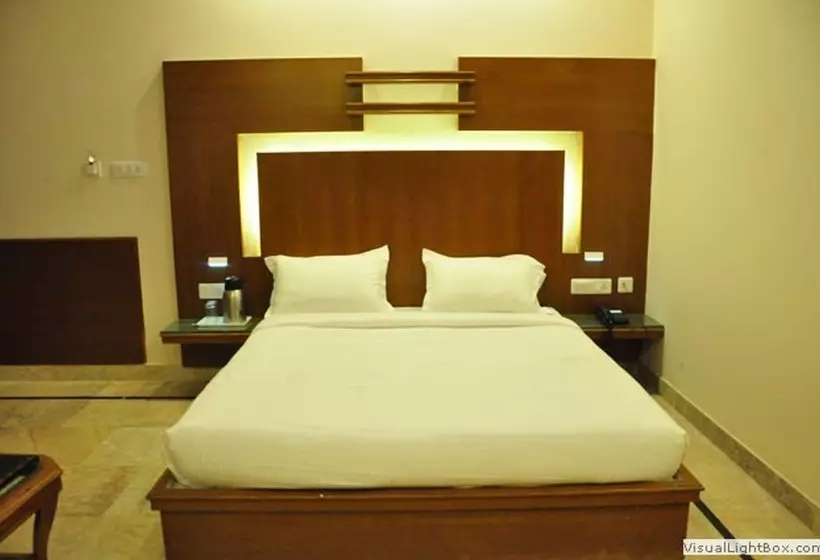 ホテル Basera Brij Bhoomi Vrindavan