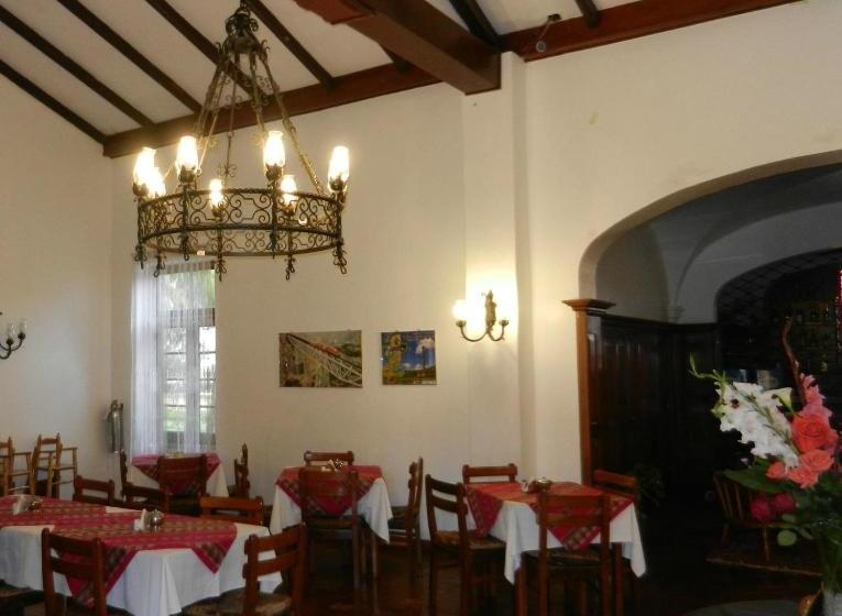 هتل Centro Vacacional Huaychulo