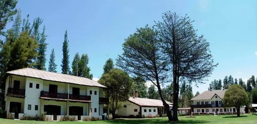 هتل Centro Vacacional Huaychulo