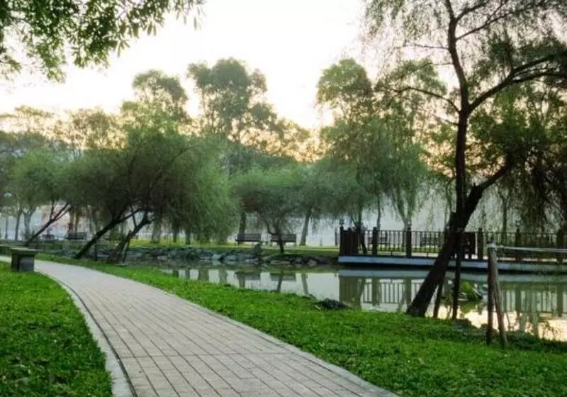 Hotelli Greentree Inn Langfang Guan County Xinyuan Street Express
