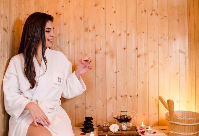 Luks Lofts Hotel & Residences