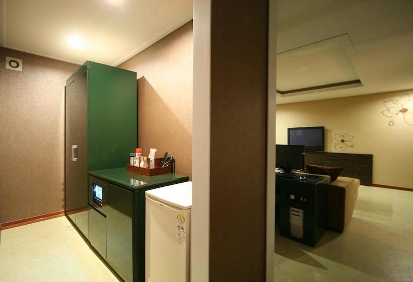 בית מלון כפרי Nice