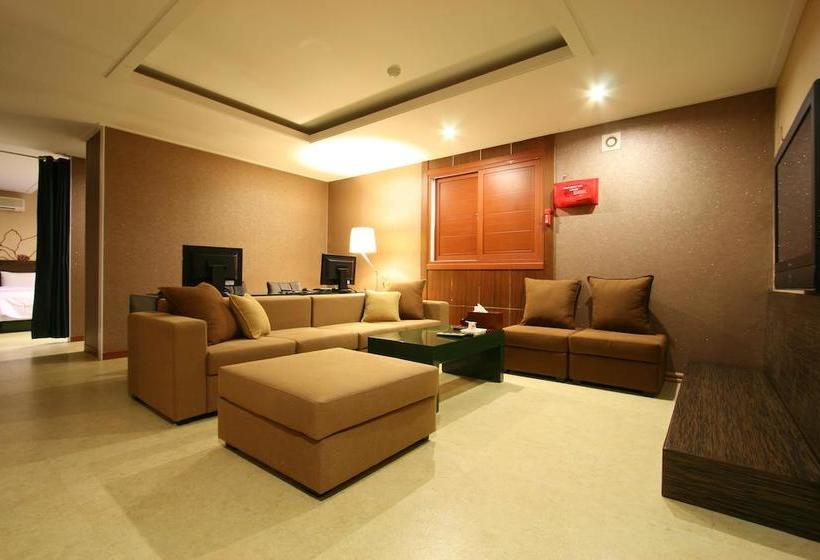 בית מלון כפרי Nice