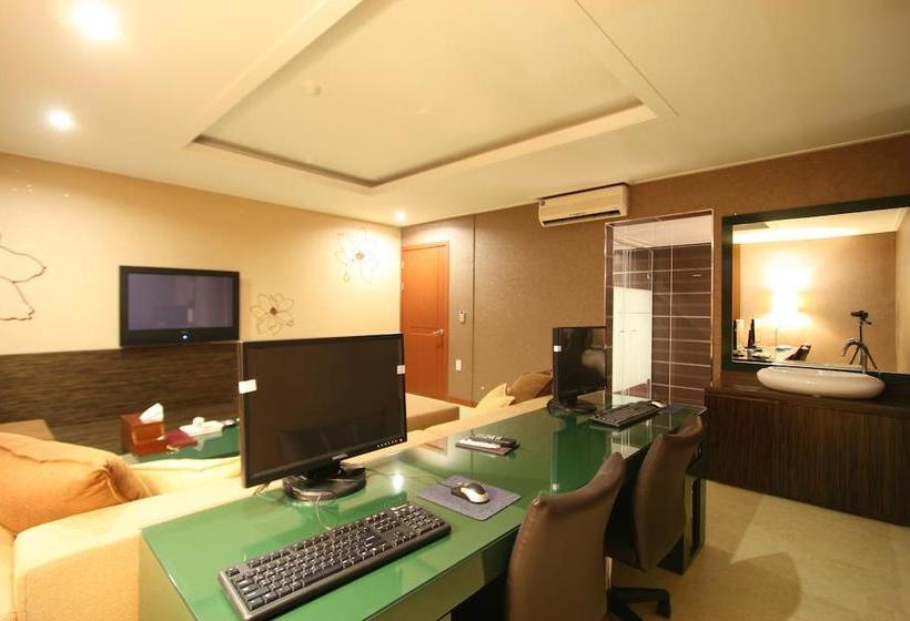 בית מלון כפרי Nice