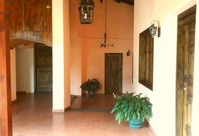 هتل Posada Papa Chepe