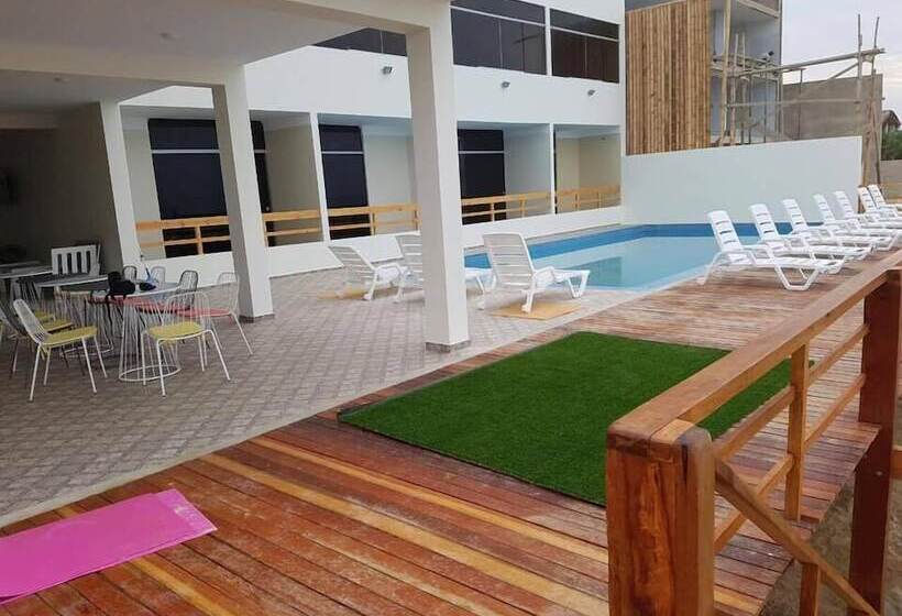 فندق Puerto Varas De Punta Sal