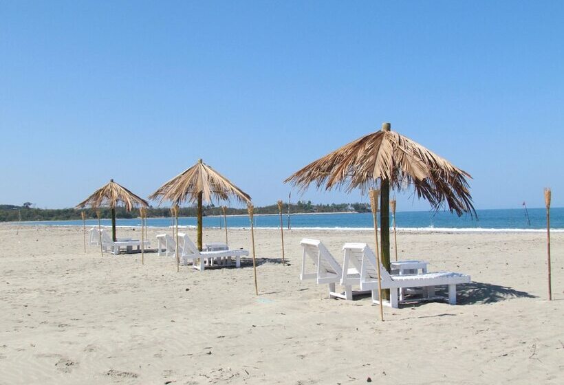 Kyauk Phyu Palace Resort