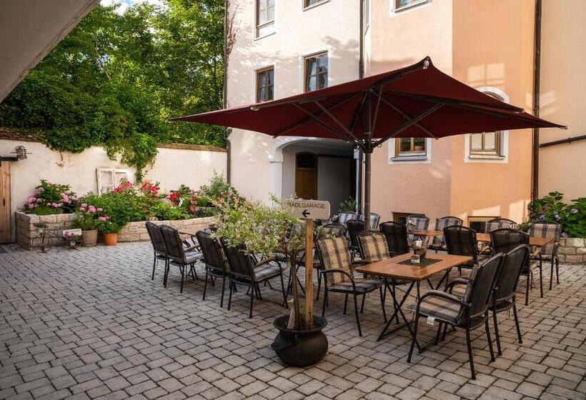 Zum Dallmayr Hotel Garni