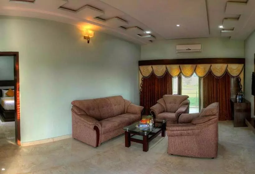 Bandipur Wildlife Resort & Spa, Bandipur