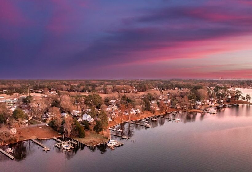 ベッドアンドブレックファースト The Inn On Bath Creek