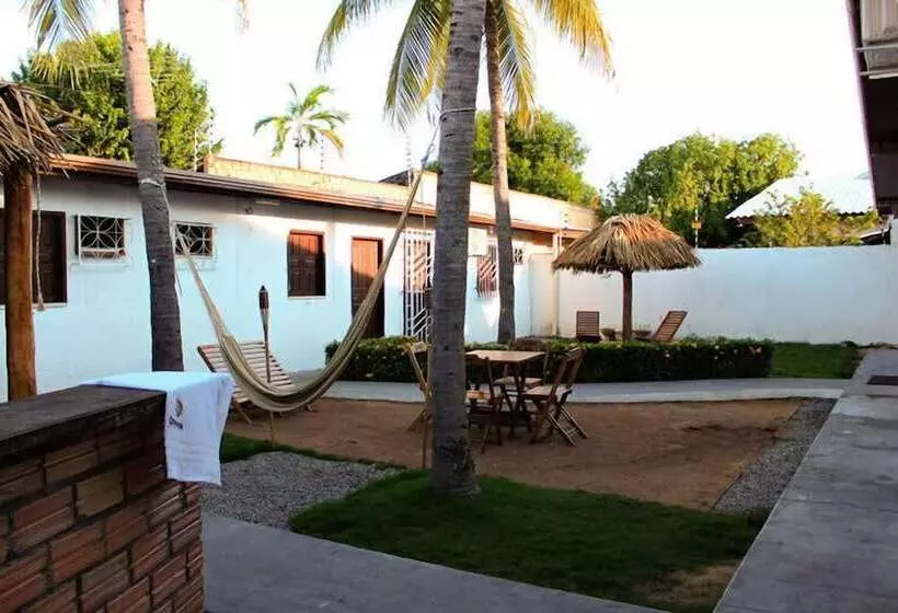 Cruviana Backpackers Hostel