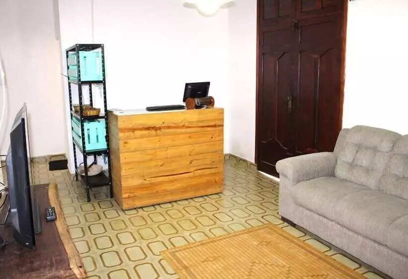 Cruviana Backpackers Hostel