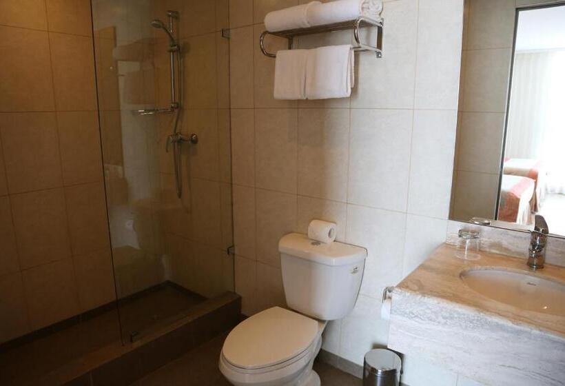 فندق Alto Del Sol Latorre Mejillones