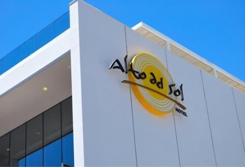 فندق Alto Del Sol Latorre Mejillones