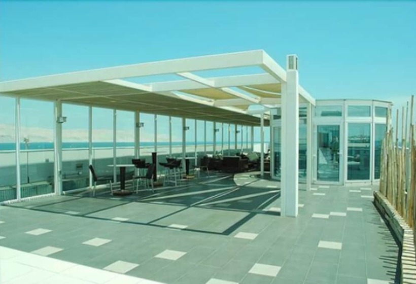 فندق Alto Del Sol Latorre Mejillones