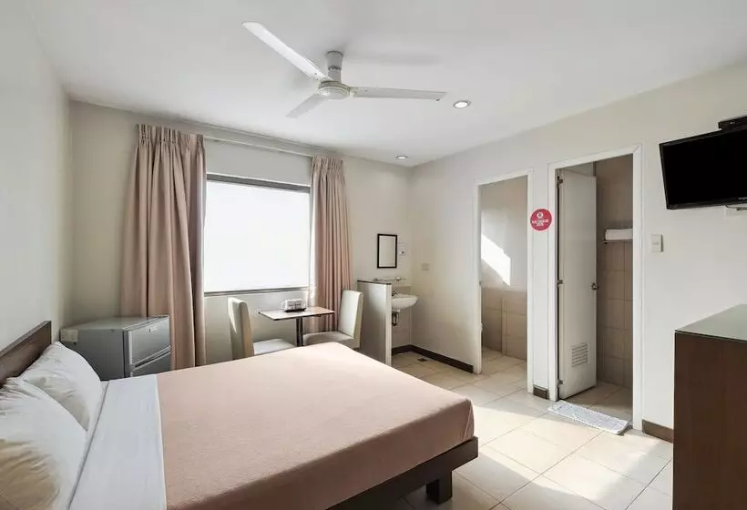 ホテル Governor Forbes Inn   Manila City Center